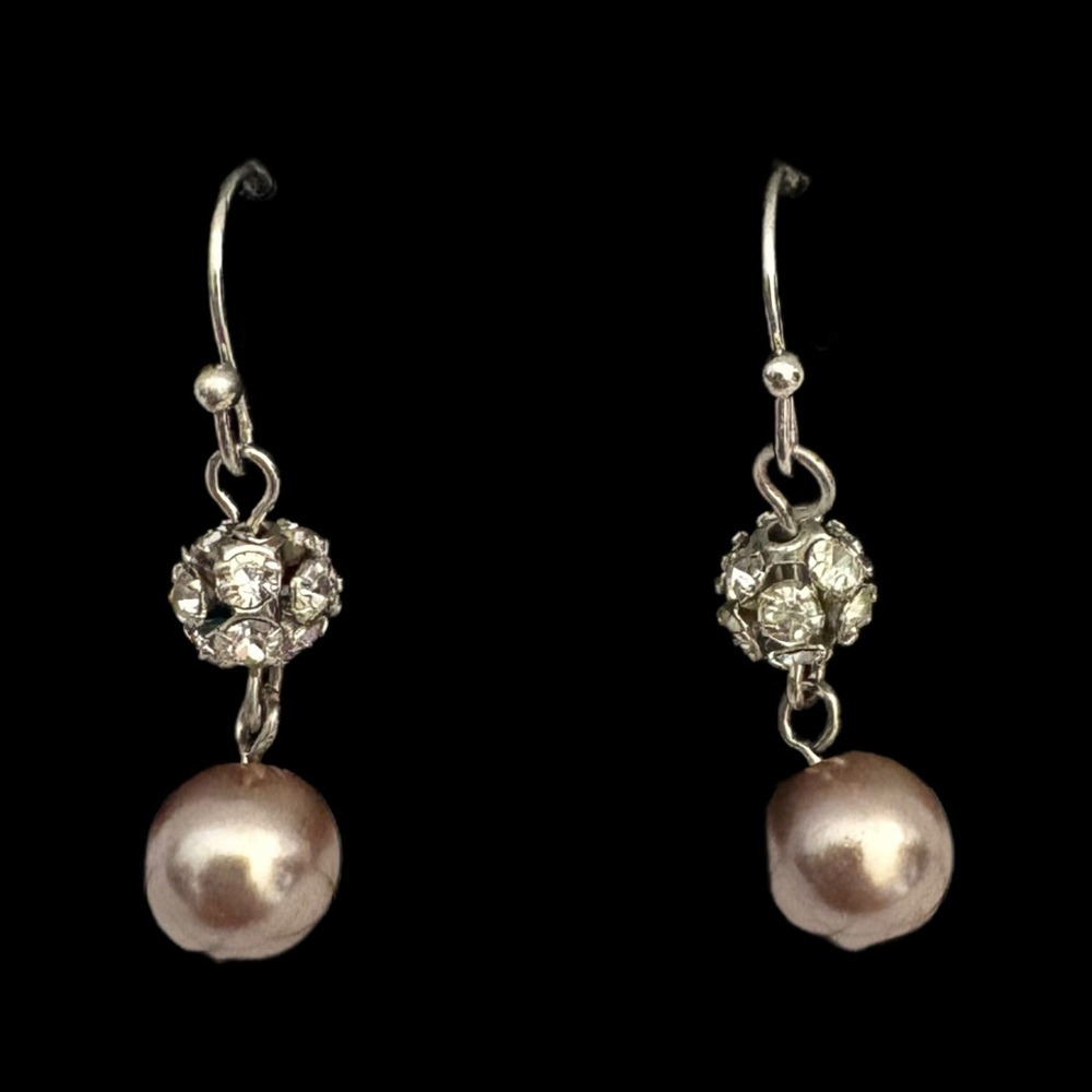 Kenilworth Dangle Earring Faux Pearl NEW